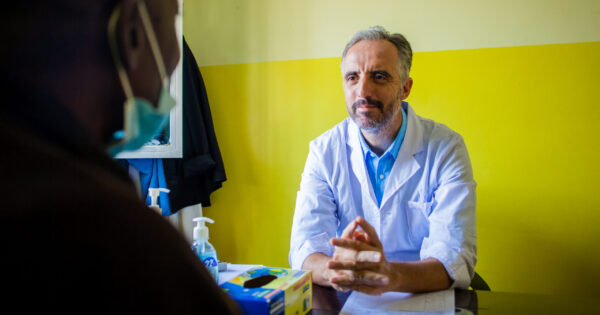 Dr. Luis Pizarro, enfermedades desatendidas
