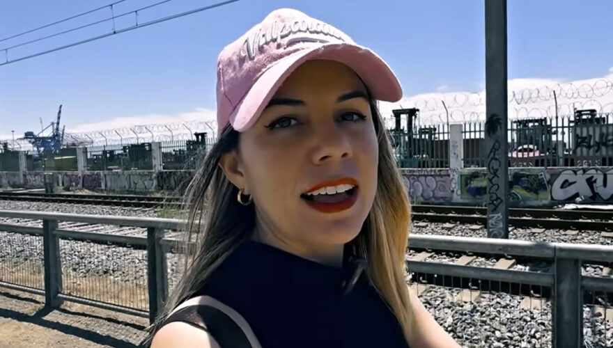 Nauris Leyva, youtuber cubana tras el canal Nauris Vlogs. Imagen: YouTube.